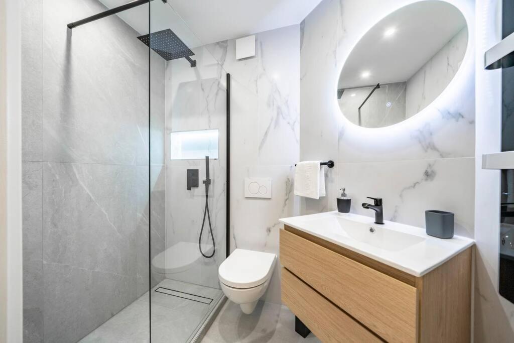 Monte Carlo Monaco Border, Swimming Pool, Parking, View, Terrace * Beausoleil