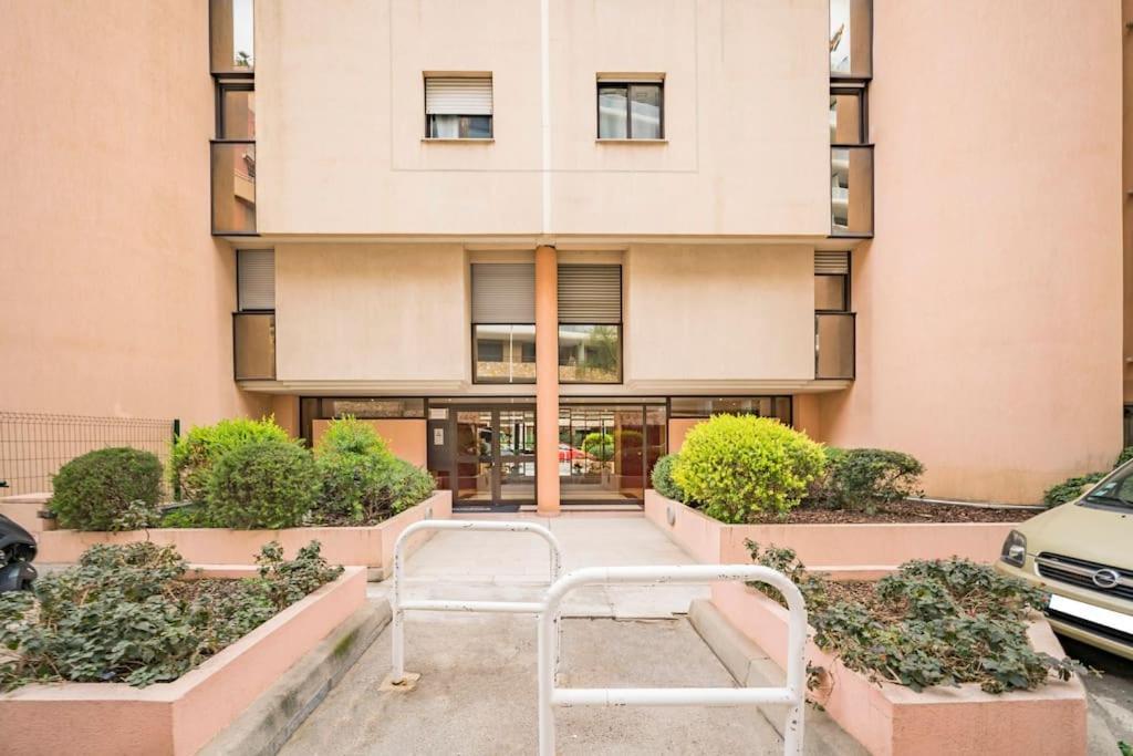 Monte Carlo Monaco Border, Swimming Pool, Parking, View, Terrace Apartment
